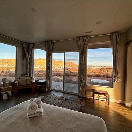 Canyon Oasis Suite With Grand Mesa View Big Water Exteriör bild